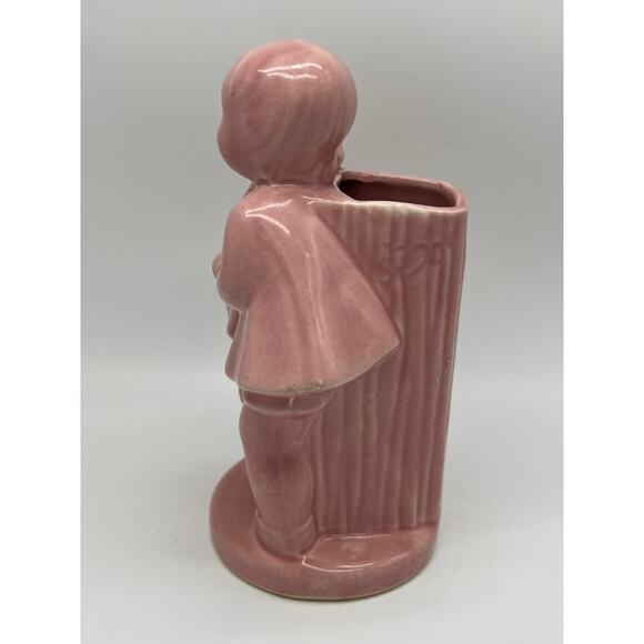 Vintage Baby Pink Sweethearts Girl Boy Figures Hugging Pottery Vase 8" Tall - Picture 5 of 7